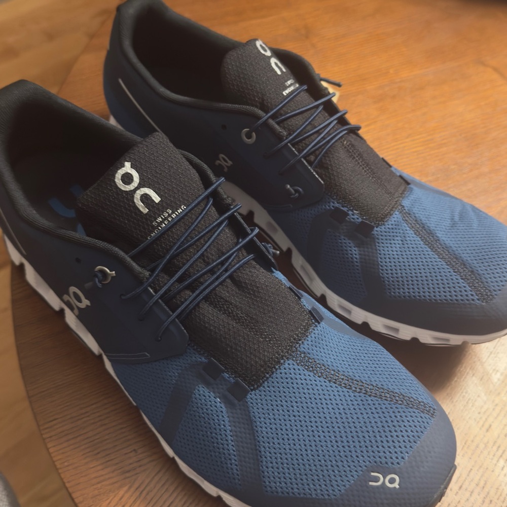 On Running Cloud 2 Men’s size 14 - Like New